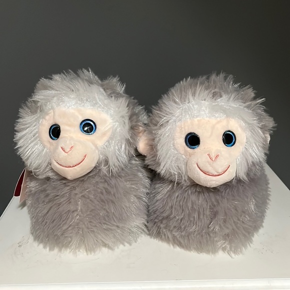 Monkey Plush Slippers - Picture 1 of 3